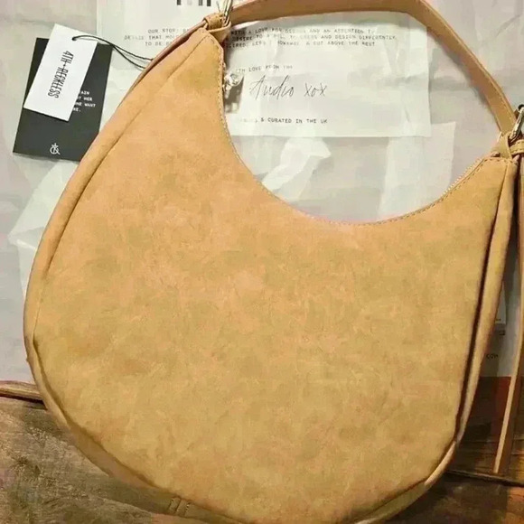 4th and Reckless Hobo Handbag - Stylish & Versatile - Picture 1 of 5